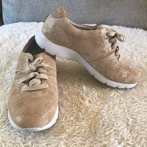 Dansko Alissa Sneaker Gold Metallic
